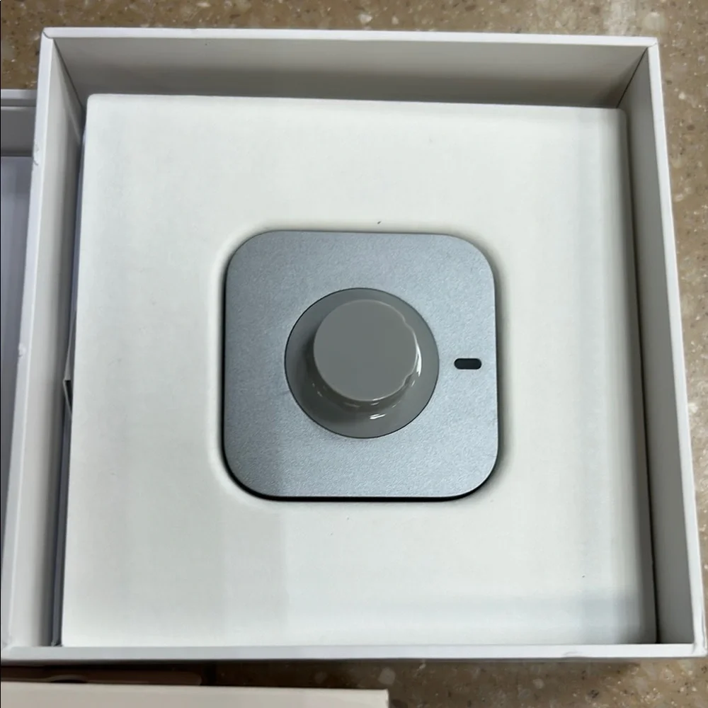 Oura Silver Smart Ring Advanced Wearable Technology